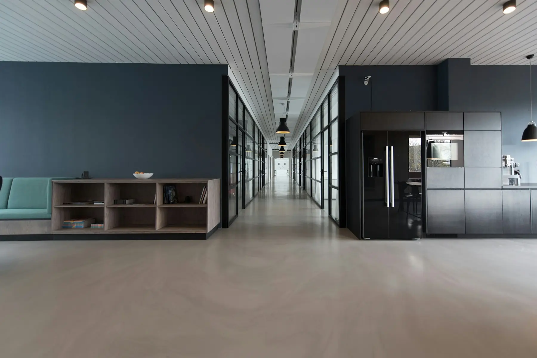 Plateau de bureaux aménagé en open space